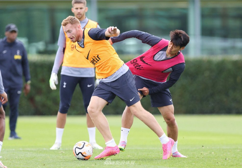 间不稳定的 间不稳定的