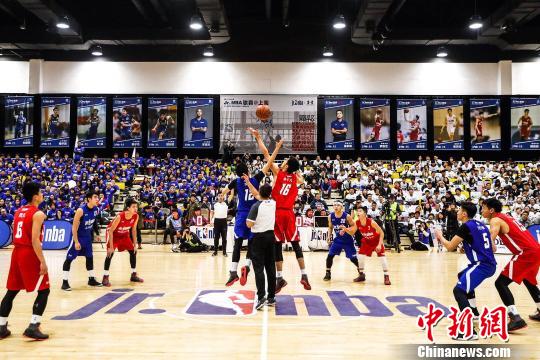 激励他们追 激励他们追